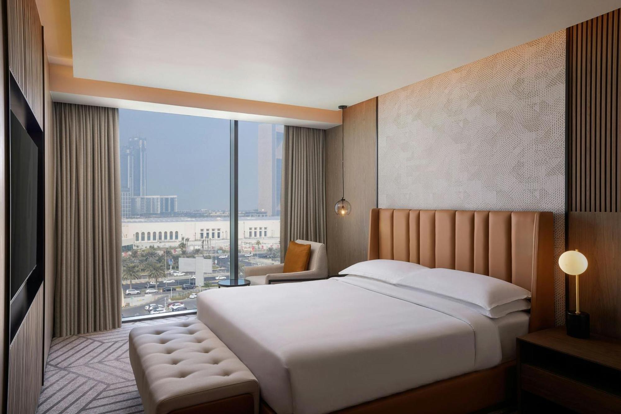 Sheraton Bahrain Hotel Манама Экстерьер фото