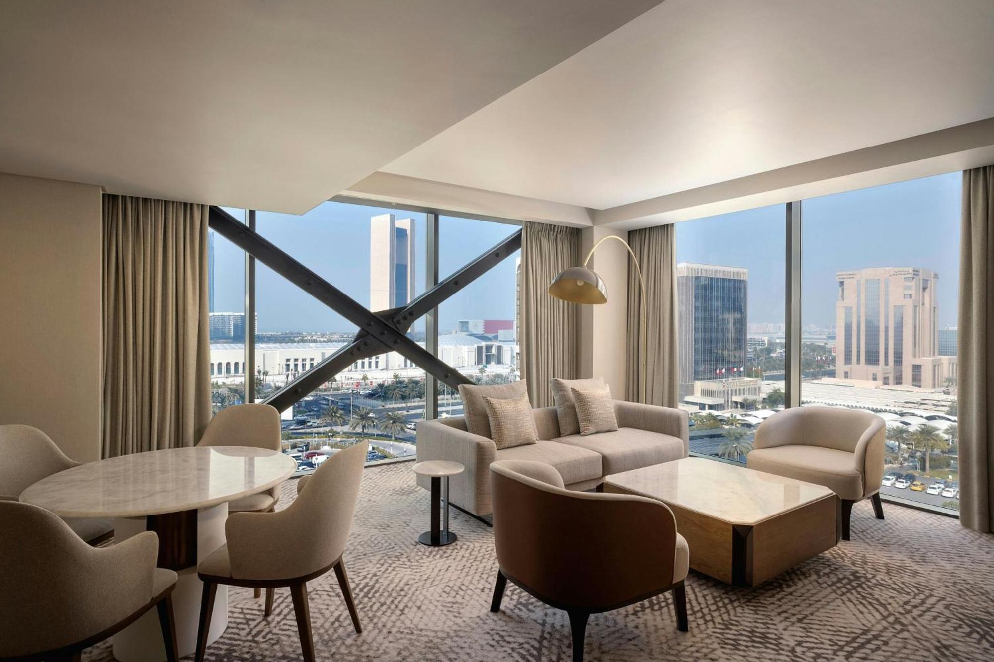 Sheraton Bahrain Hotel Манама Экстерьер фото